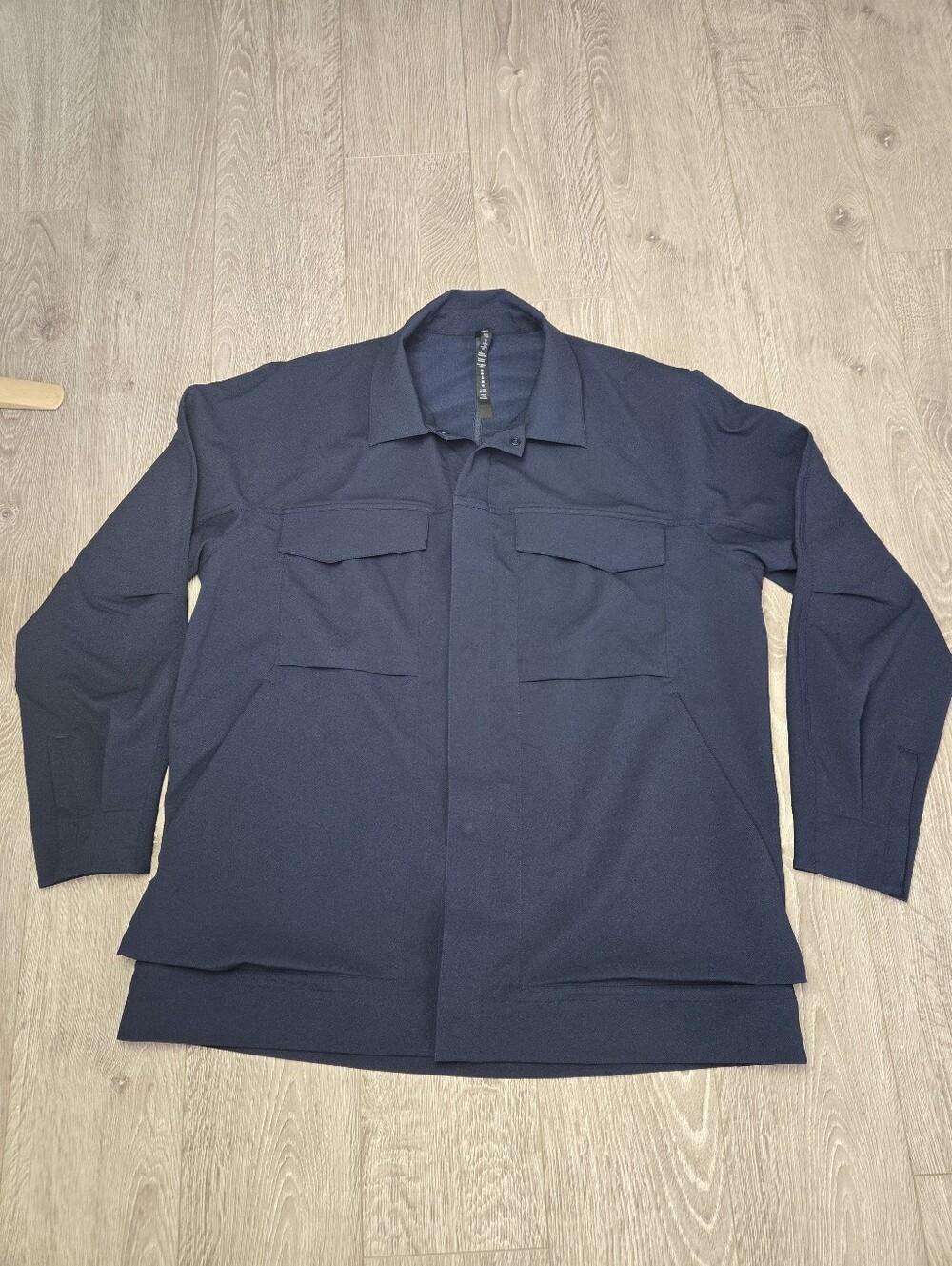 Lululemon Mens Navy Blue Caego Poxket Shirt Jacket XL Long Sleeve